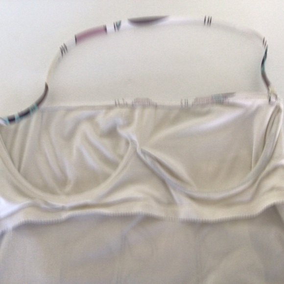 CALVIN KLEIN SWIM TOP AND SKIRT MEDIUM - Picture 11 of 15